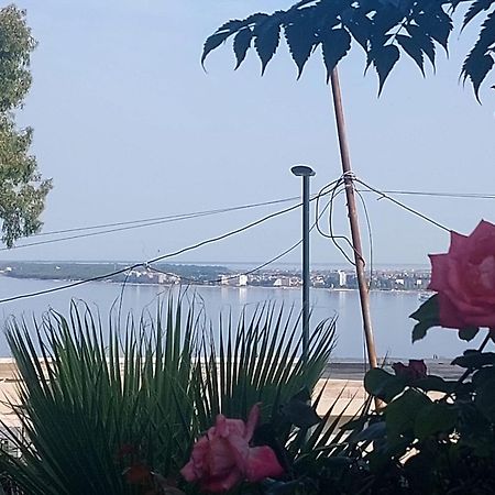 Redsun Apartment Vlore Luaran gambar