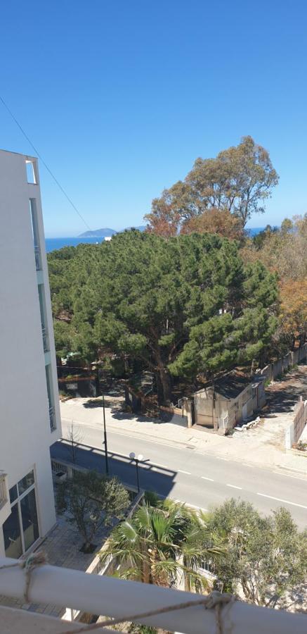 Redsun Apartment Vlore Luaran gambar