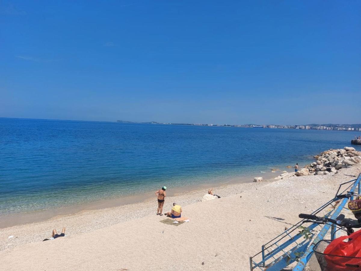 Redsun Apartment Vlore Luaran gambar