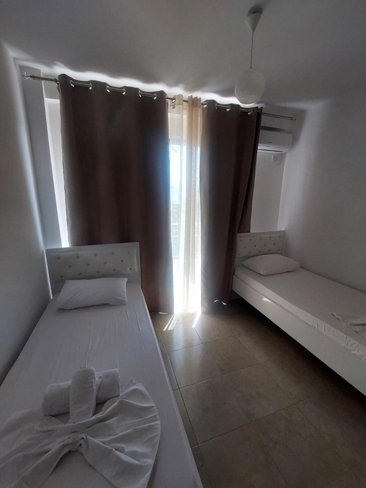 Redsun Apartment Vlore Luaran gambar